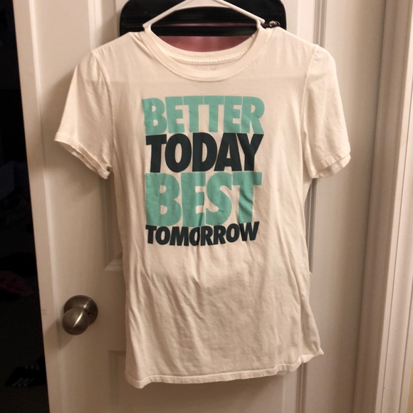 Nike Tee - Picture 1 of 1